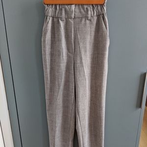 Stretchy high-waisted heather grey dress pants